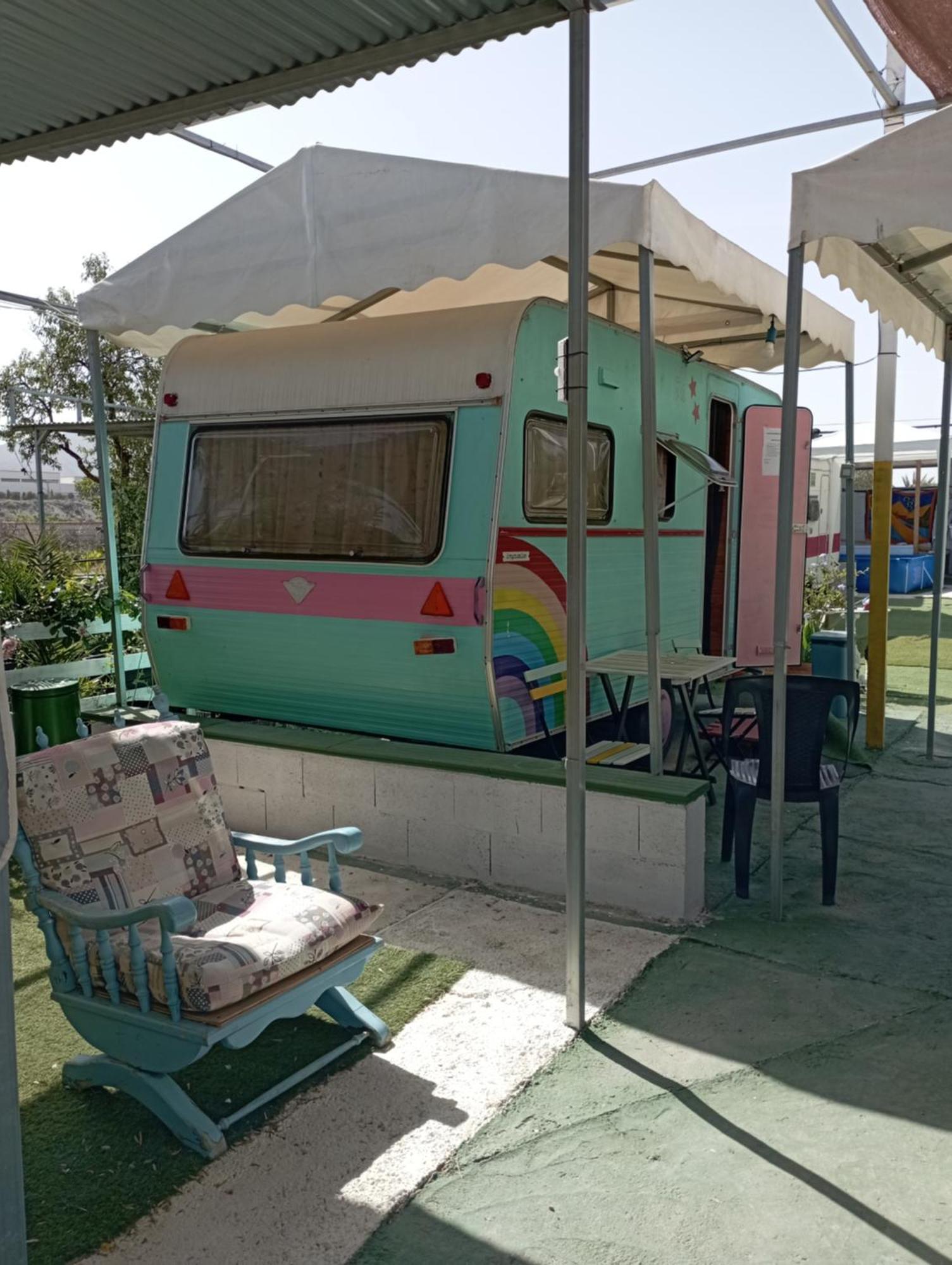 Caravanas Y Habitaciones Para Relajarse Sax Buitenkant foto